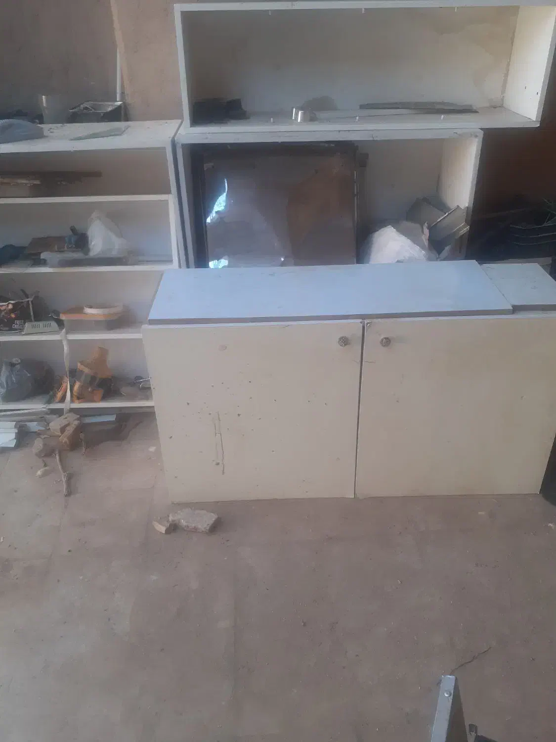 دکور چوبی|کتابخانه، شلف، قفسههای دیواری|یزد, |دیوار