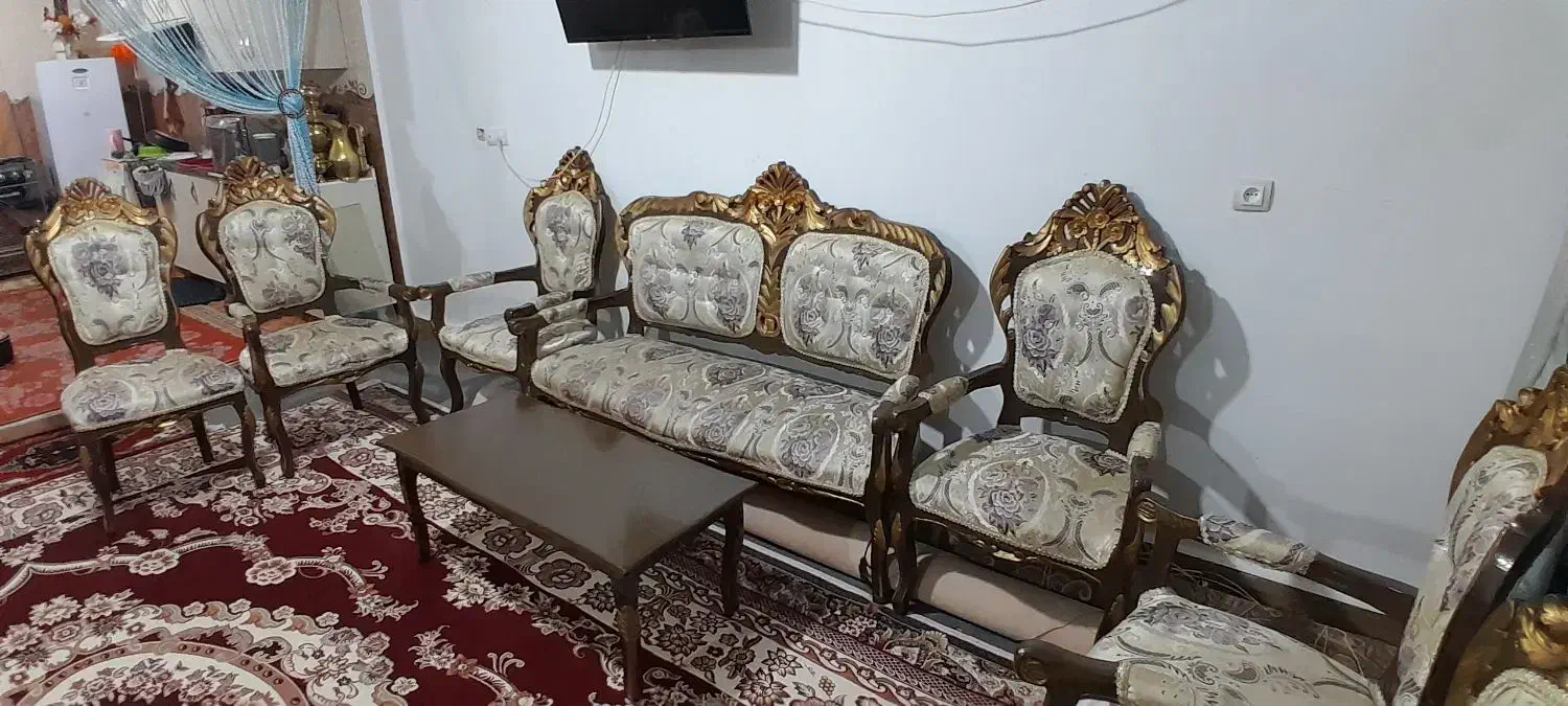 مبل سلطنتی کارکرده|مبلمان خانگی و میز عسلی|بناب, |دیوار