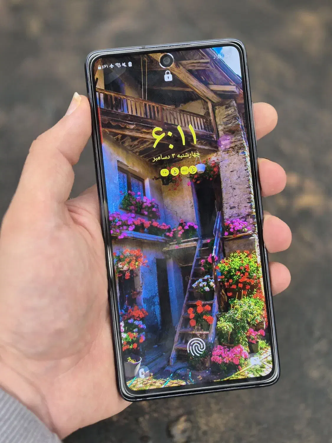 گوشی s20 fe در حد نو نسخه اسنپدراگون|موبایل|مشهد, هفده شهریور|دیوار