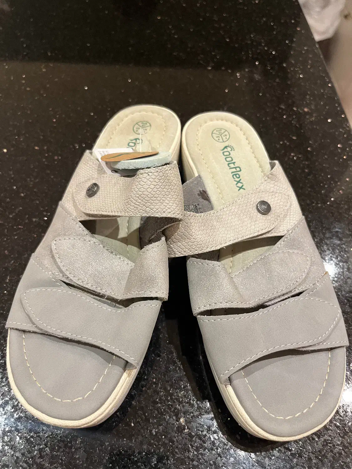 دمپایی فوق طبی فلکس ایتالیا سایز۳۷|کیف، کفش، کمربند|تهران, یوسف‌آباد|دیوار