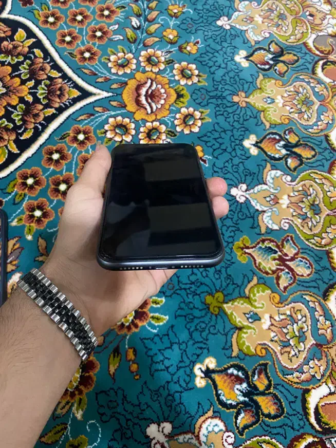 آیفون ۱۱ نرمال|موبایل|بوشهر, |دیوار