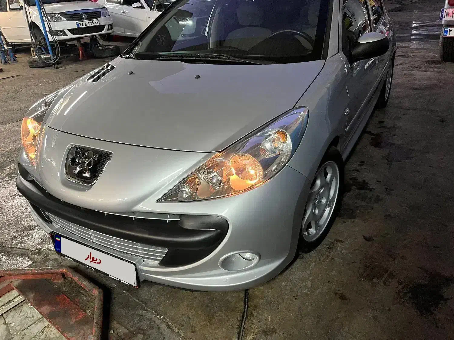 پژو ۲۰۷|خودرو سواری و وانت|تهران, زرکش|دیوار