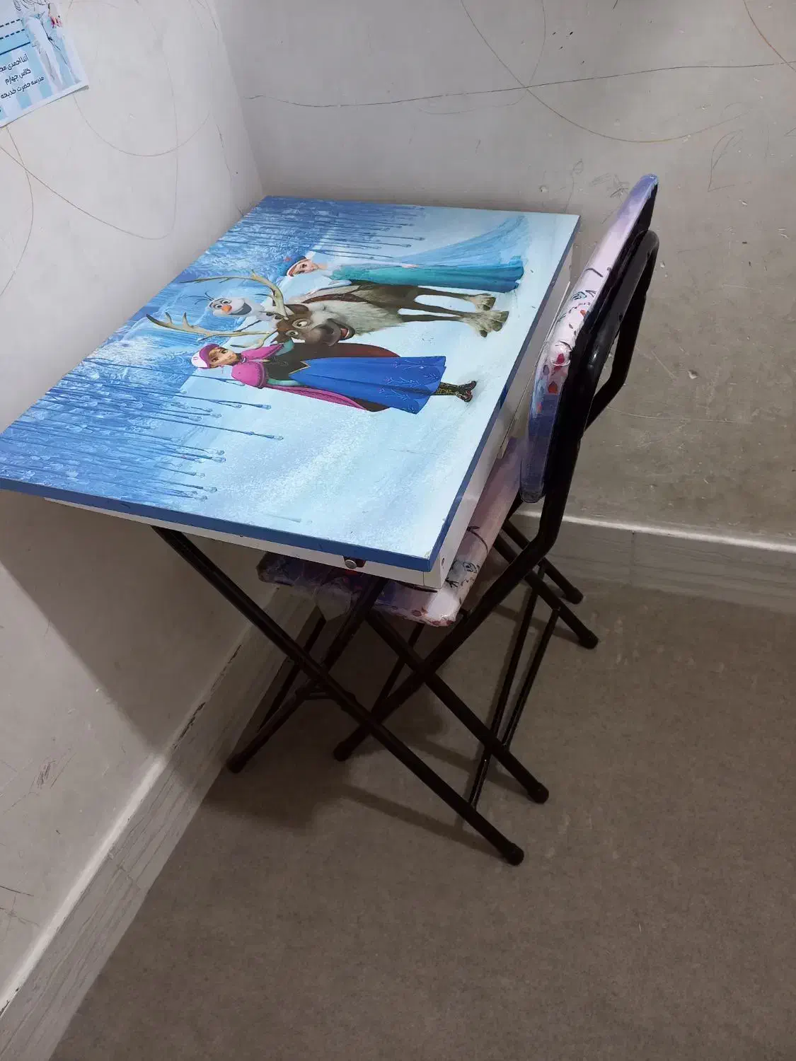 میز صندلی تحریر|میز تحریر و کامپیوتر|رامهرمز, |دیوار