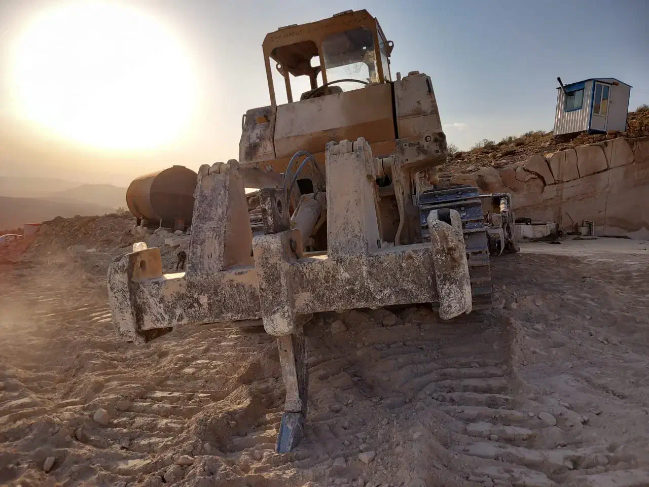 بلدوزر TD25 تی دی ۲۵ سری جی|ماشین‌آلات صنعتی|کرمانشاه, |دیوار