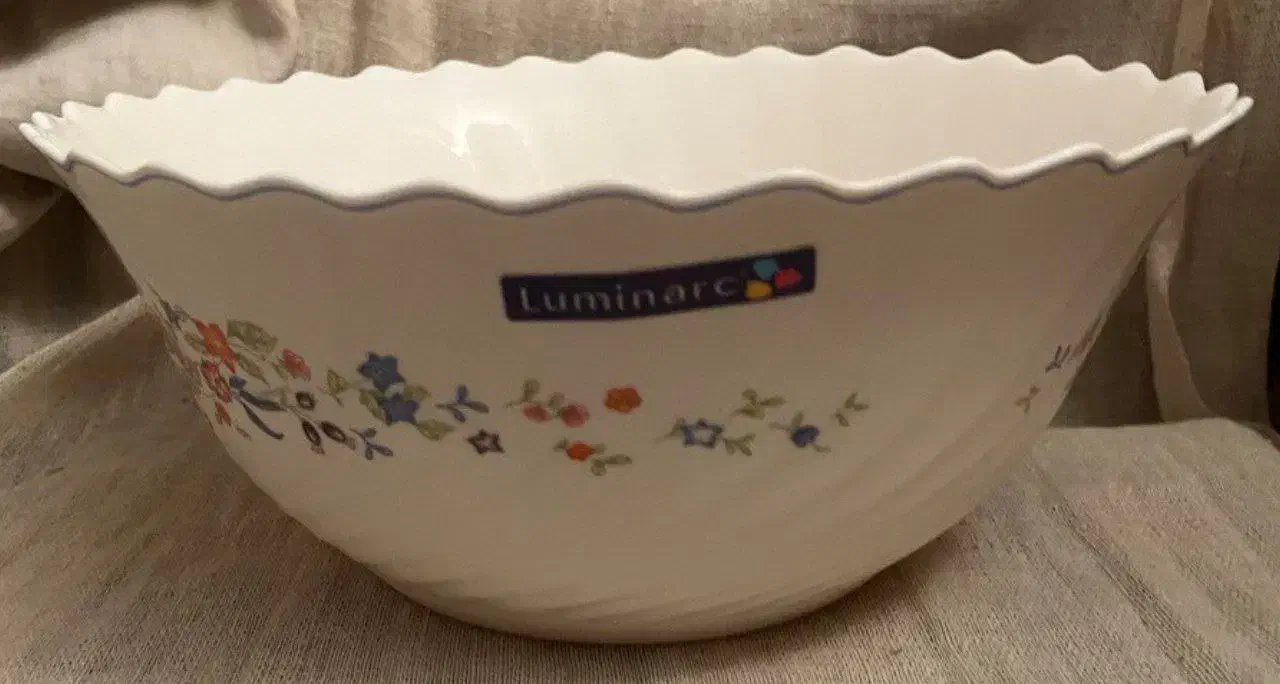 سرویس ۹۹ پارچه ویکتوریا لومینارک اصل فرانسه|ظروف سرو و پذیرایی|رفسنجان, |دیوار