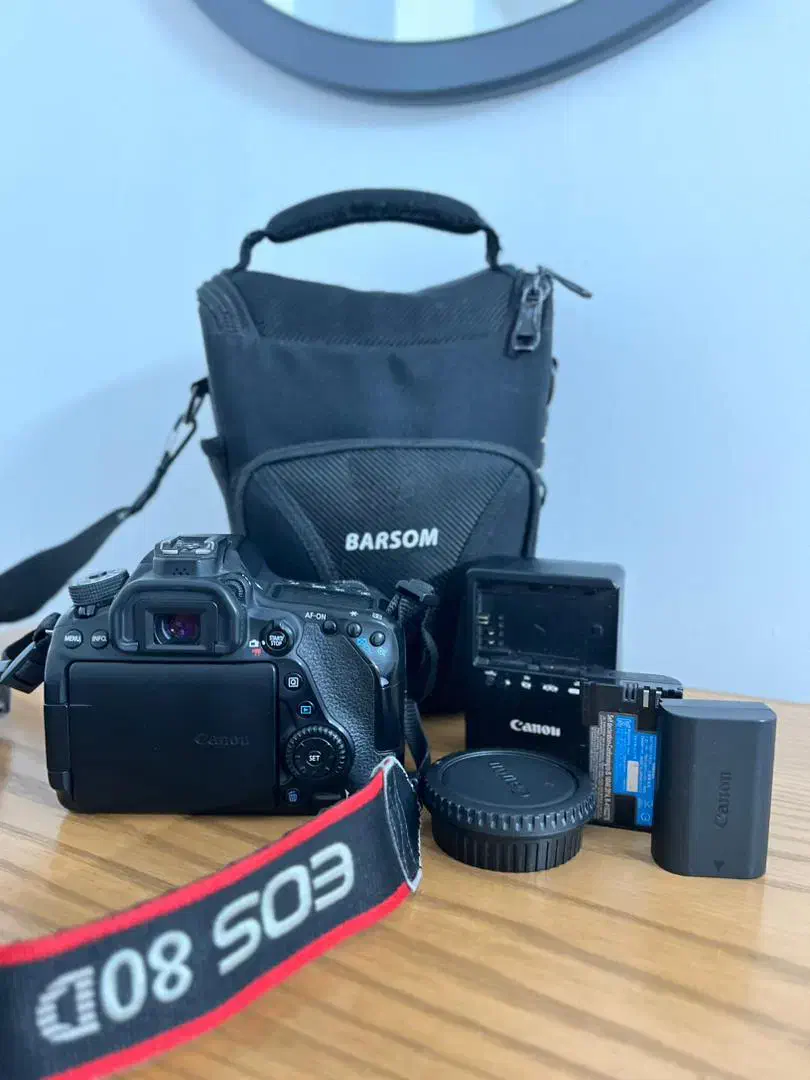 دوربین canon 80D|دوربین عکاسی و فیلم‌برداری|گرگان, |دیوار