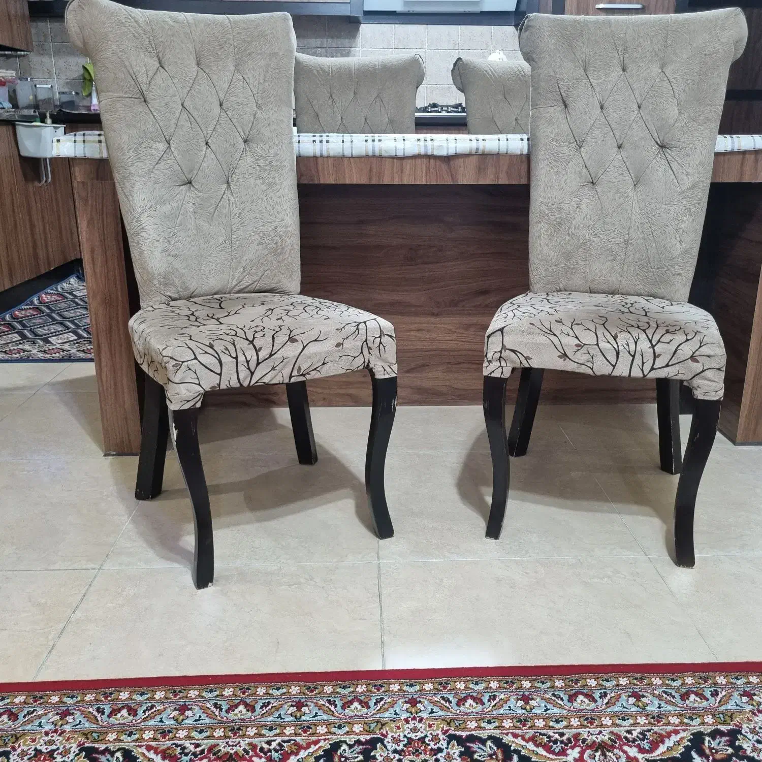 مبل۷نفره سالم|مبلمان خانگی و میز عسلی|پیر بکران, |دیوار