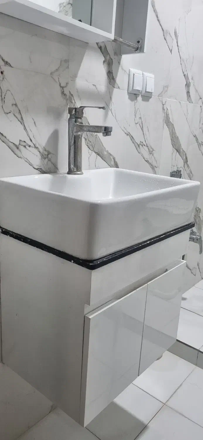 شیر آلات و سرویس آینه و باکس|لوازم سرویس بهداشتی|زنجان, |دیوار