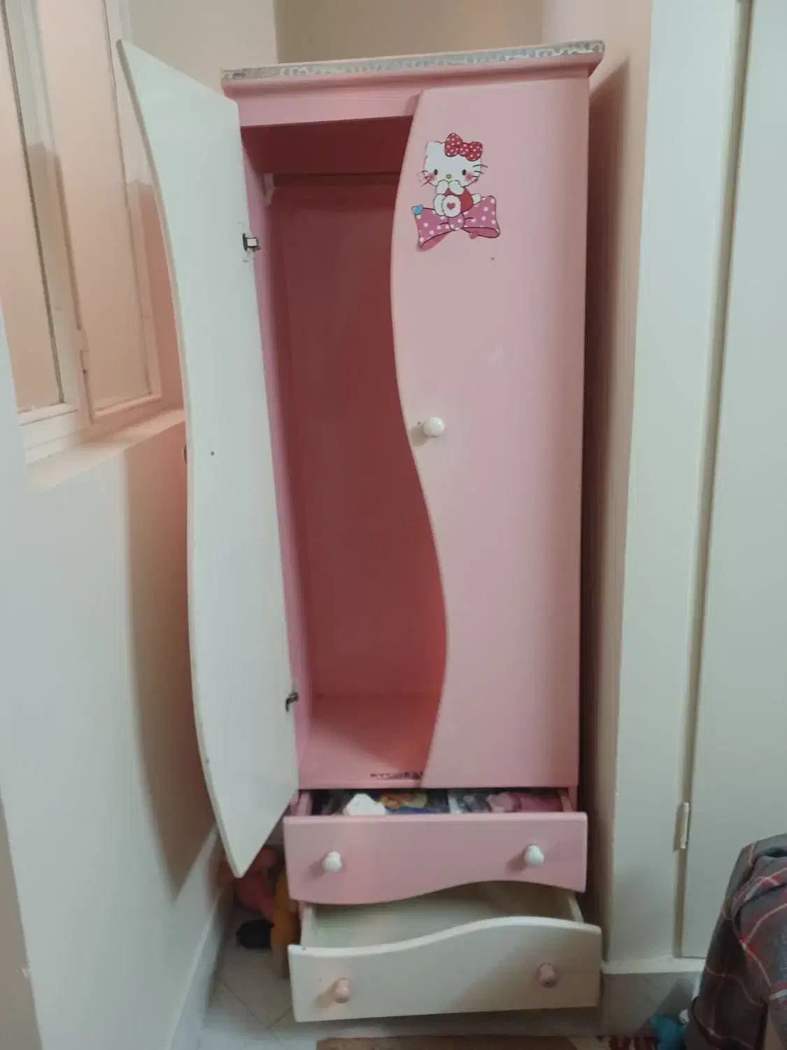 دو عدد کمد تمیز|اسباب و اثاث بچه|ساوه, |دیوار