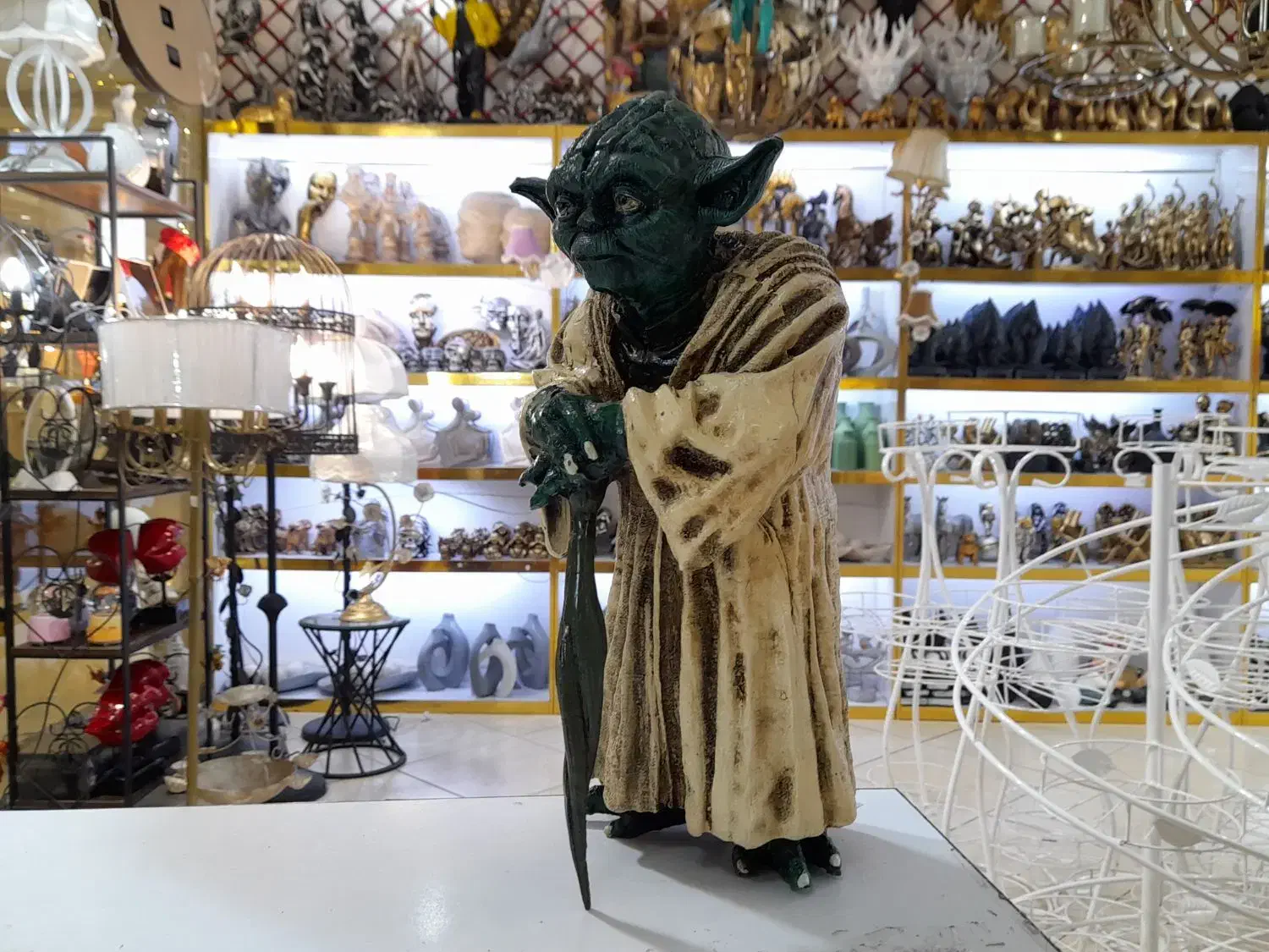 زیر سیگاری یودا خوشبو کننده ایفل اصل پایه گلدان|صنایع دستی و سایر لوازم تزئینی|قم, سراجه (۱۵ خرداد)|دیوار