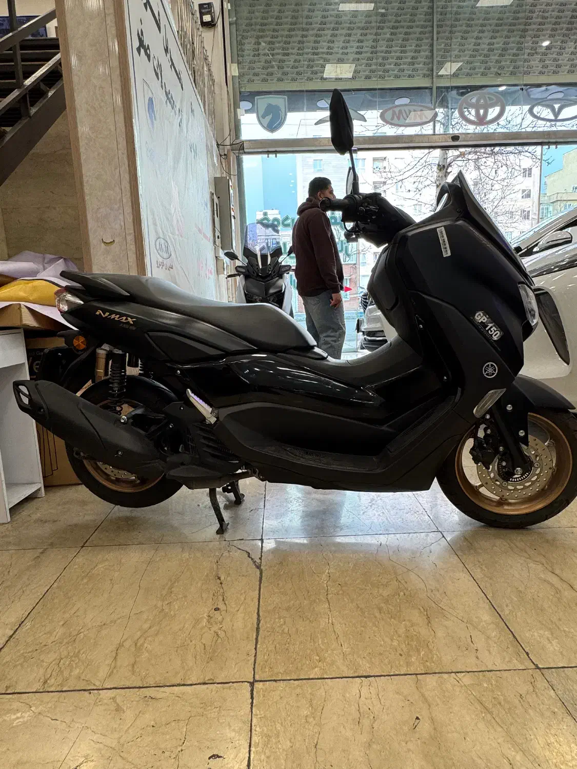 N max مشکی ۱۴۰۳|موتورسیکلت|تهران, علم و صنعت|دیوار