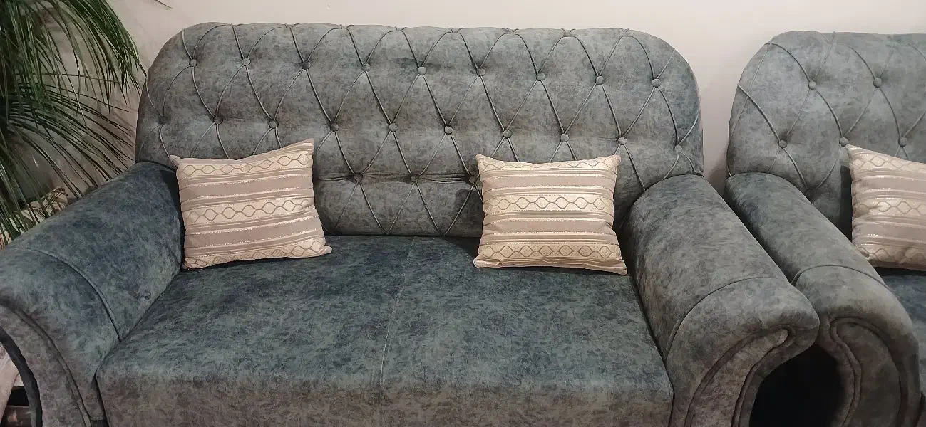 مبل هفت نفره|مبلمان خانگی و میز عسلی|لشت نشا, |دیوار