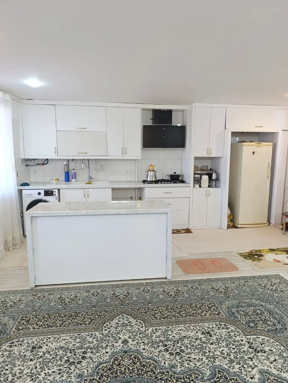 رهن واحد طبقه اول ۶۵مترحوالی میدان املاکی|اجارهٔ آپارتمان|لنگرود, |دیوار