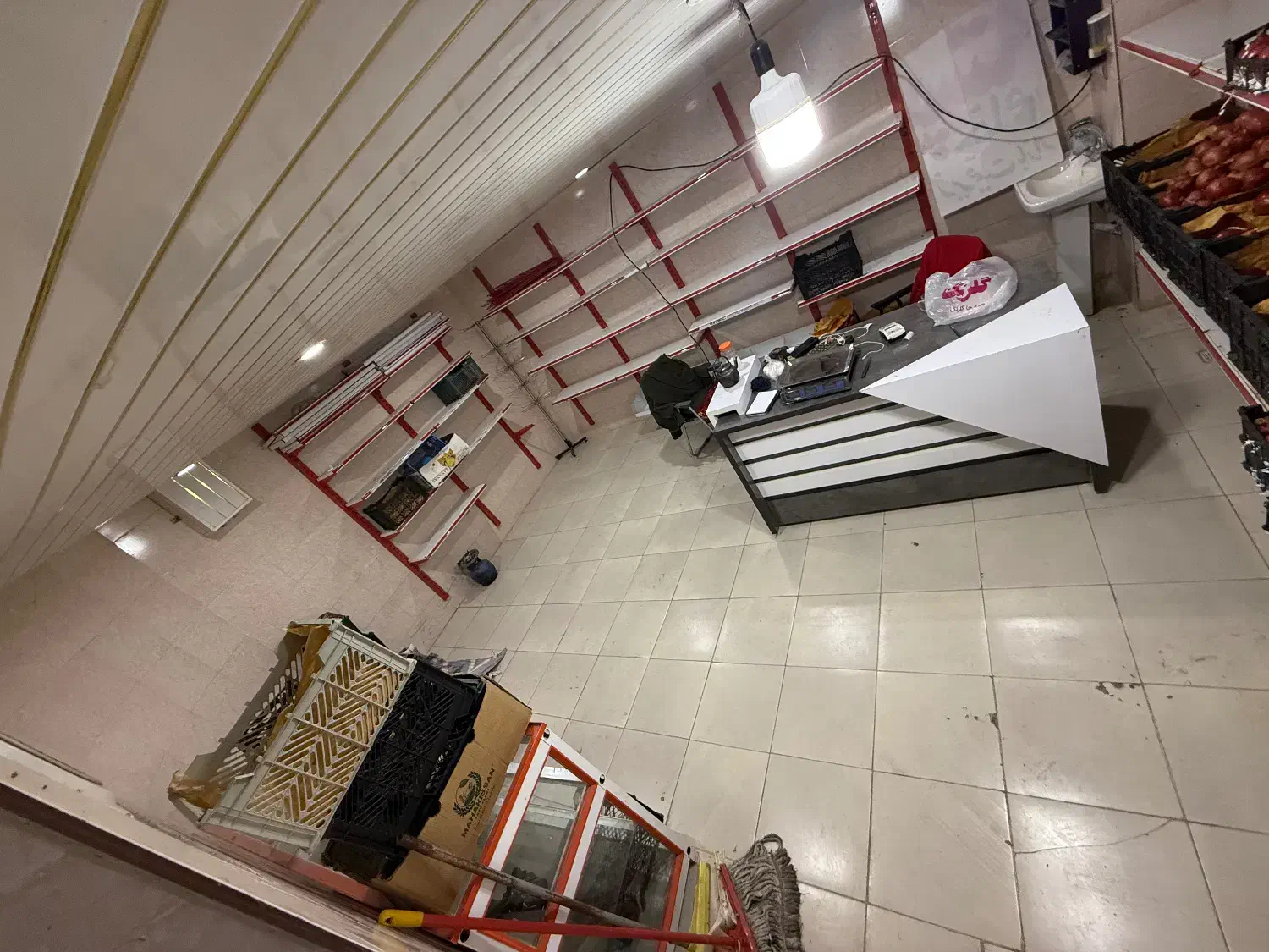 اجاره یک باب تجاری ۳۰ متری محدوده ابوذر|اجارهٔ مغازه و غرفه|یاسوج, |دیوار