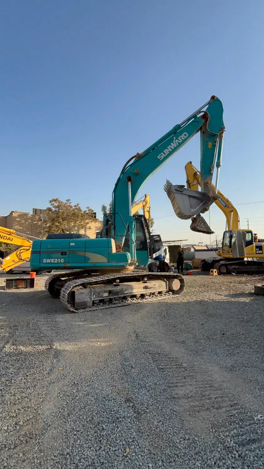 اجاره بیل مکانیکی در شهرک صنعتی شمس آباد|خدمات حمل و نقل|فشاپویه, |دیوار