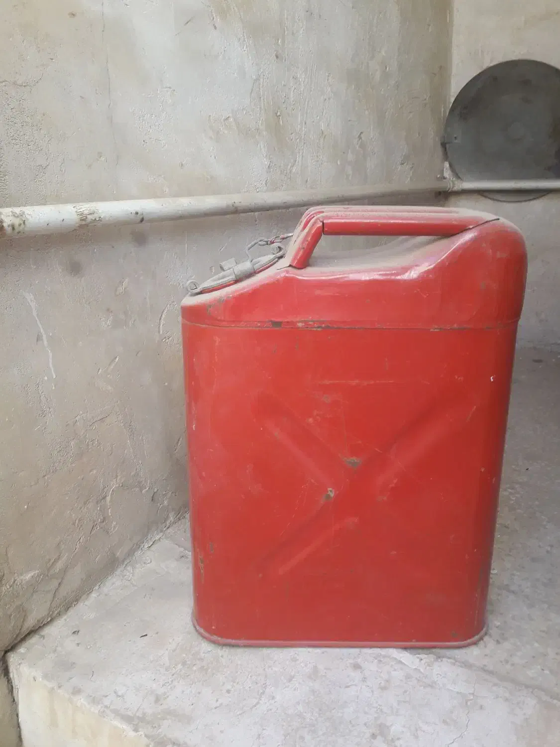 دبه آب|ظروف نگهدارنده، پلاستیکی، یک‌بارمصرف|بهبهان, |دیوار