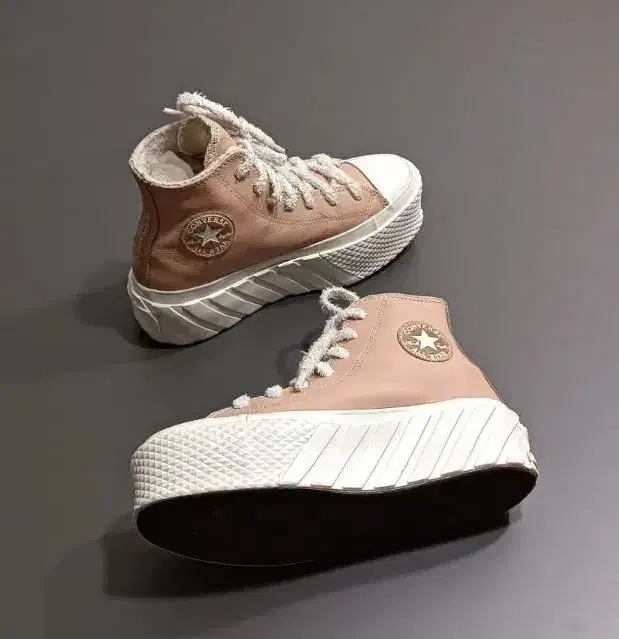 ال استار کانورس. 36 اورجینال|کیف، کفش، کمربند|اهواز, اسلام آباد شرقی|دیوار