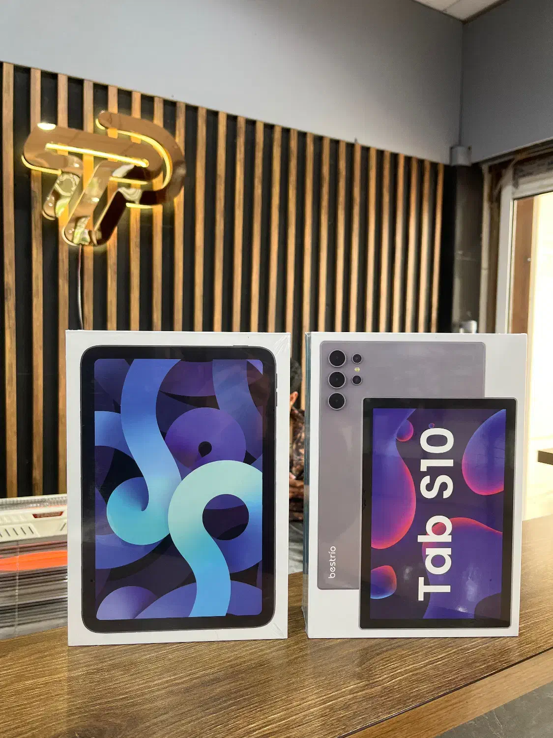 تبلت|تبلت|شیراز, زند|دیوار