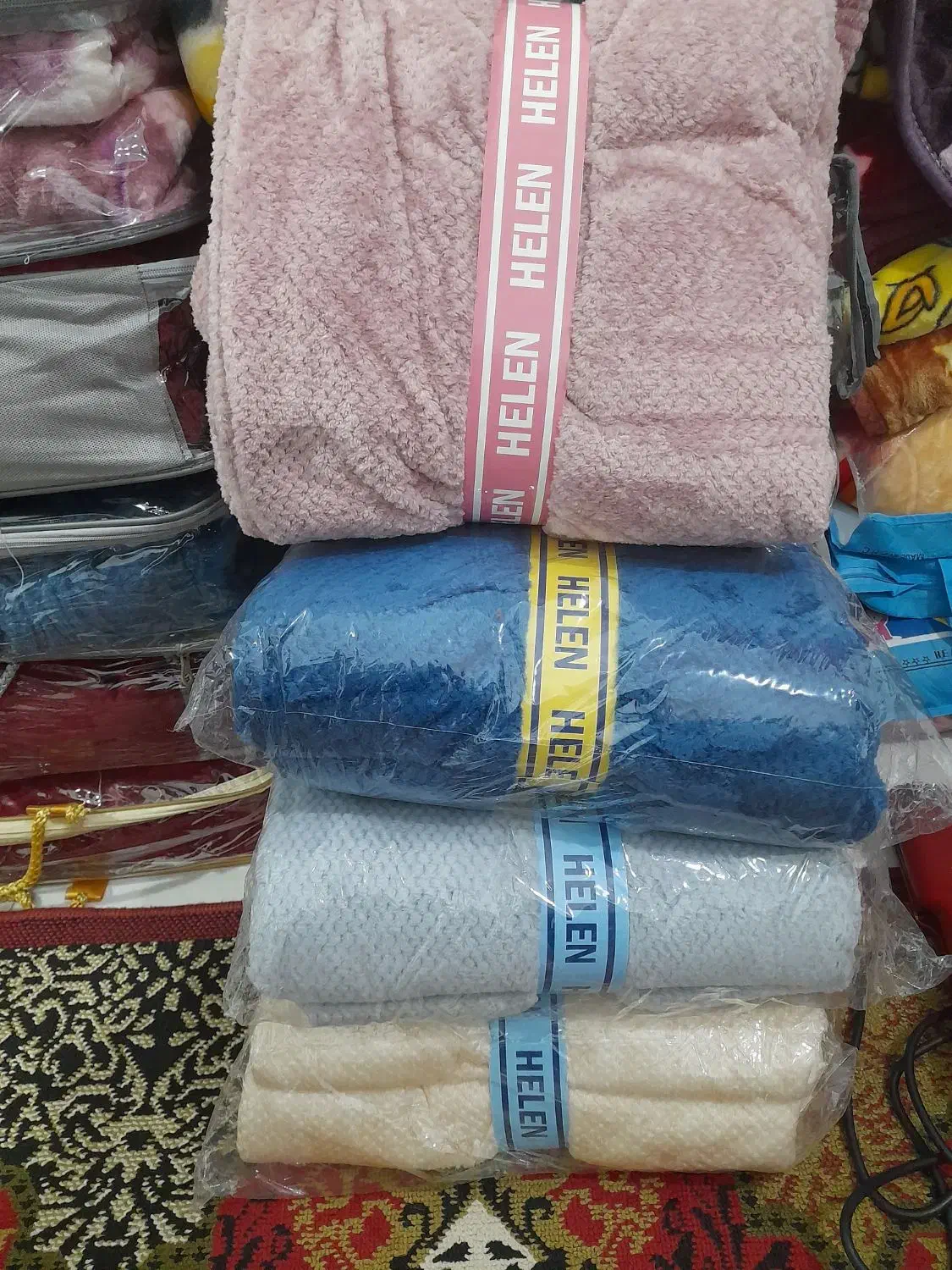 لوازم خانگی و کادوئی|رختخواب، بالش، پتو|گنبد کاووس, |دیوار