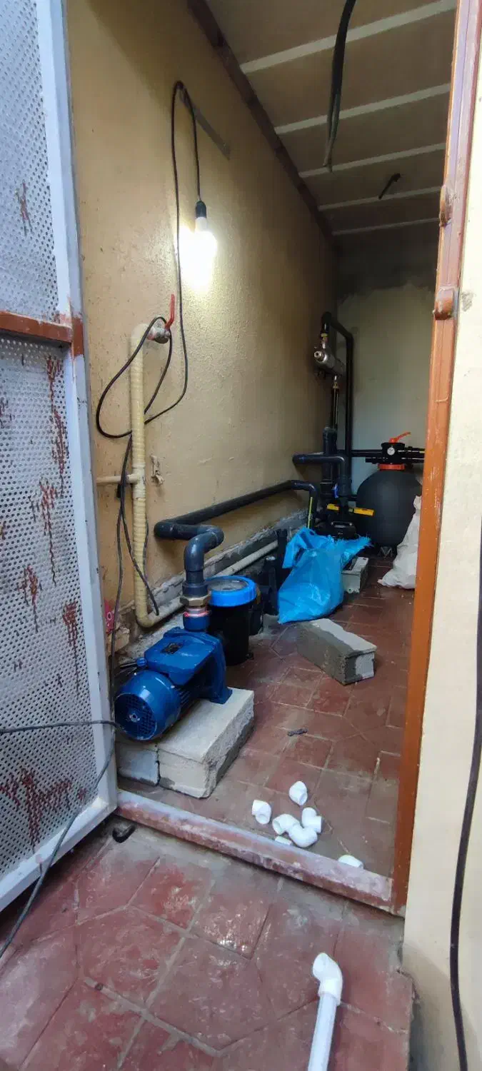 نصاب موتور خانه استخر جکوزی و ساختمان|خدمات پیشه و مهارت|ایزدشهر, |دیوار