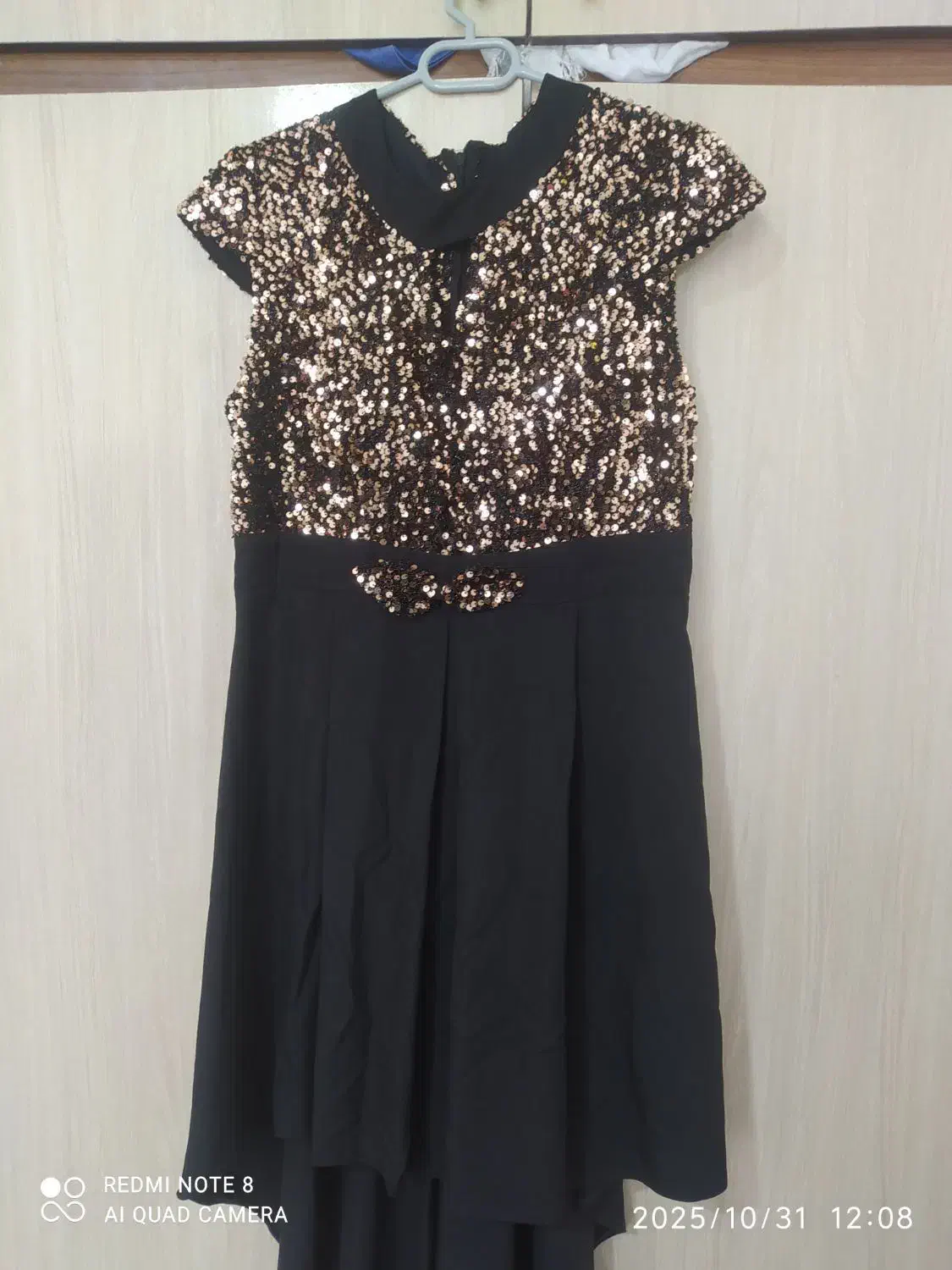 لباس مجلسی|لباس|تایباد, |دیوار