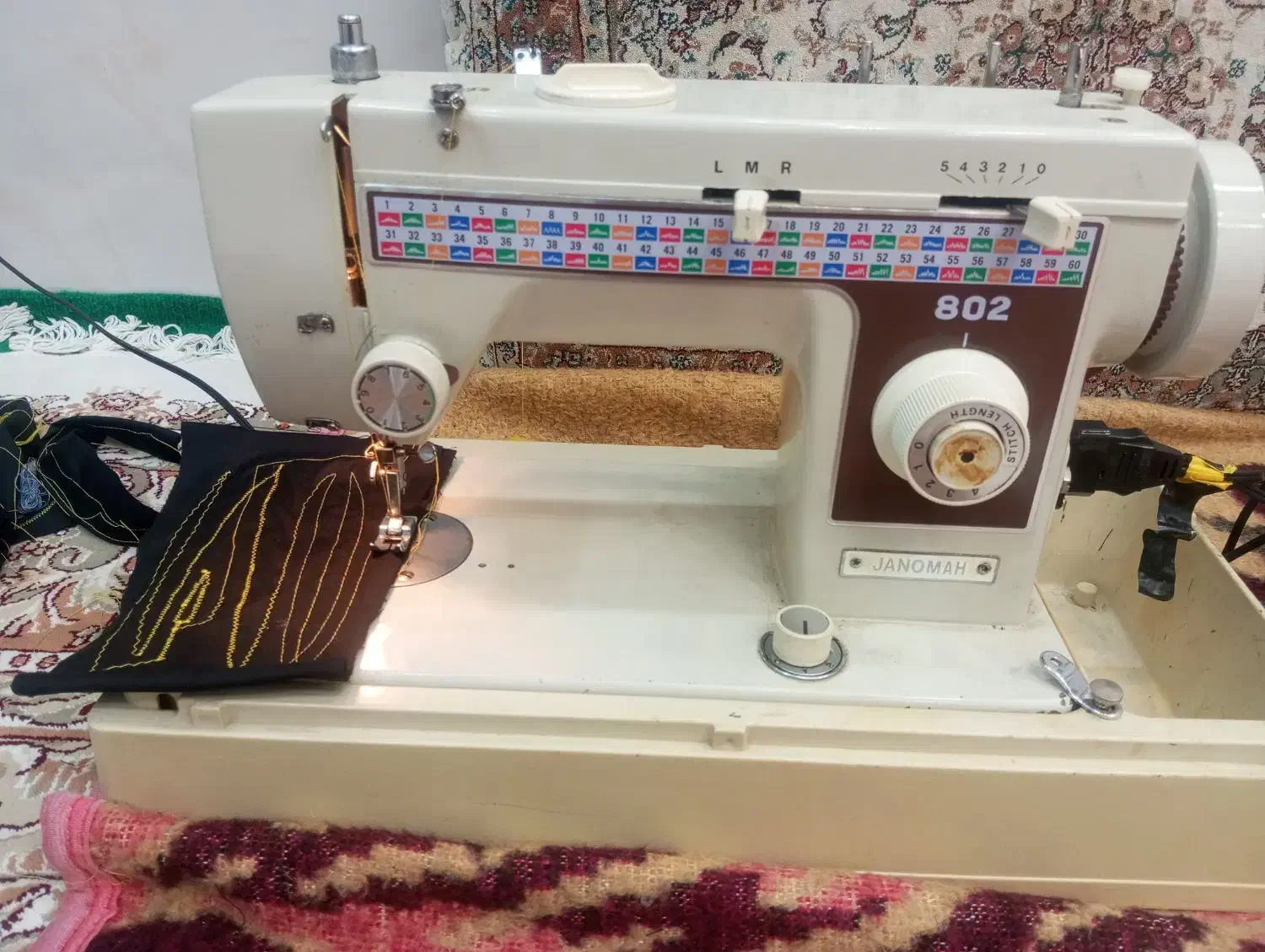 چرخ خیاطی گلدوزی مدل ژانومه ۸۰۲ ژاپن|چرخ خیاطی و ریسندگی|قروه, |دیوار