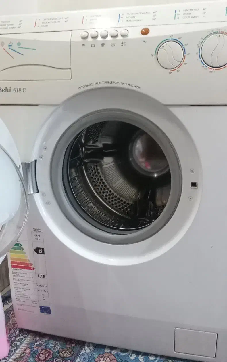 لباسشویی5کیلویی ایتالیایی تمیز سالم بدون هیچ عیبی|ماشین لباسشویی و خشک‌کن لباس|خمینی‌شهر, |دیوار