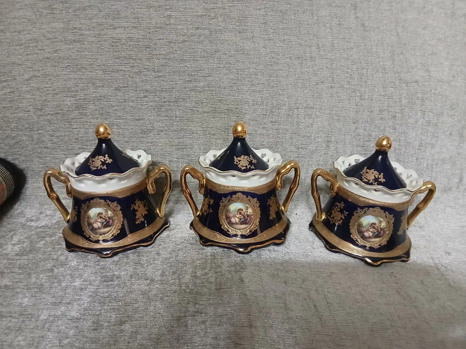 کاسه وشیرینی هرعدد۵۰۰|ظروف سرو و پذیرایی|تهران, آذربایجان|دیوار