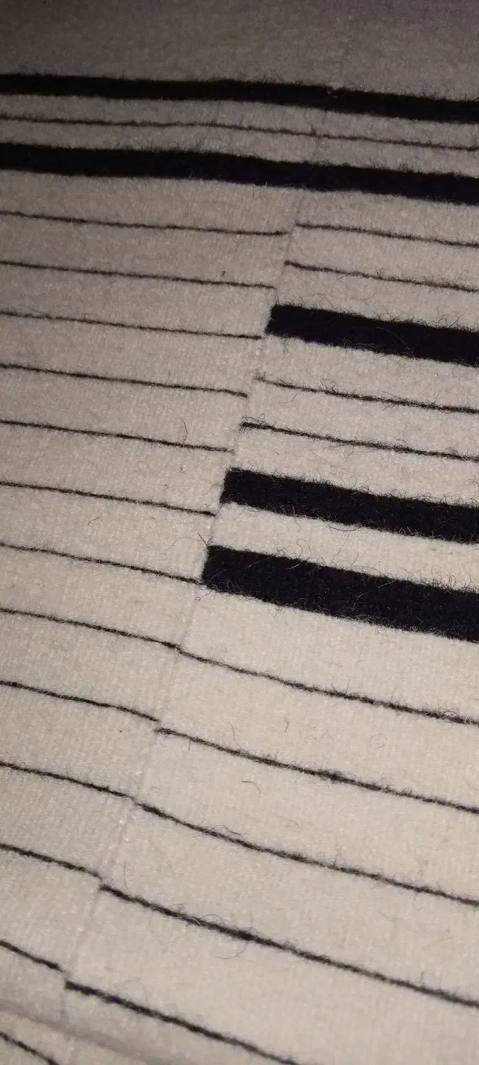 چوقا کیارسی بافت|لباس|مسجد سلیمان, |دیوار