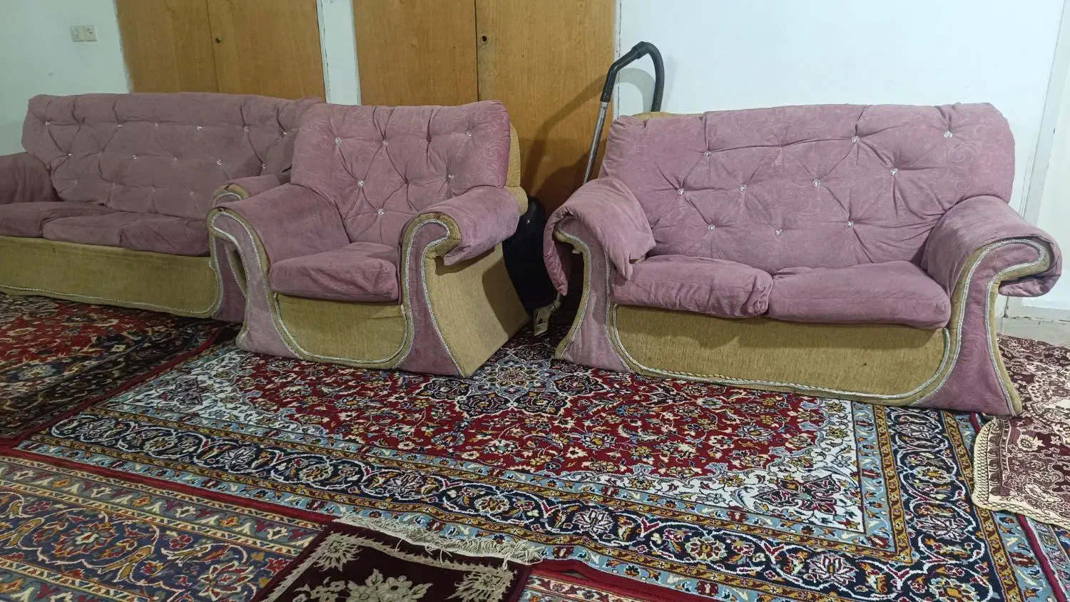 مبل هفت نفره|مبلمان خانگی و میز عسلی|قم, در بهشت|دیوار