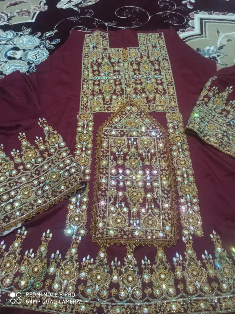 لباس بلوچی خیلی تمیز بدون استفاده چرخ شده اماده|لباس|ایرانشهر, |دیوار