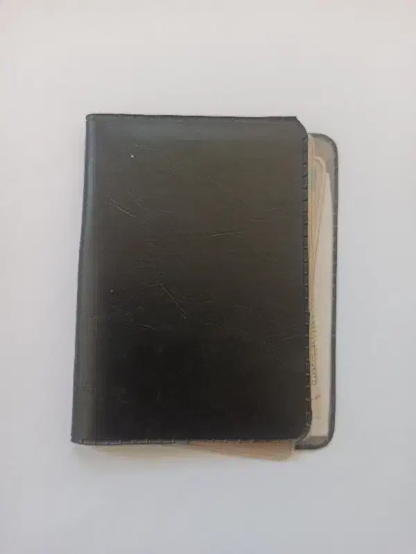 مدارک گمشده|اشیا|زاهدان, |دیوار