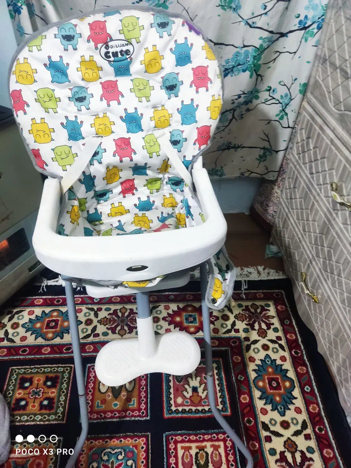 صندلی غذای کودک|تخت و صندلی بچه|سنندج, |دیوار