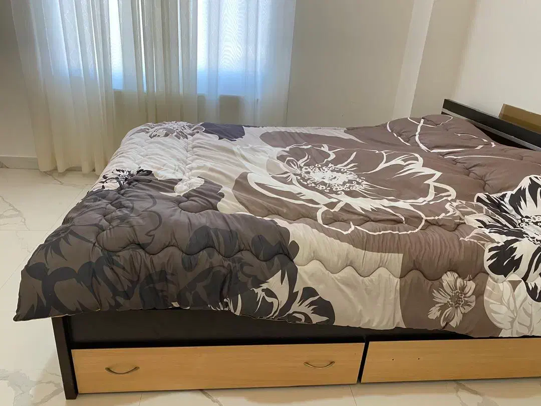 تخت دونفره تمام ام دی اف به همراه یک‌پاتختی|تخت و سرویس خواب|لاهیجان, گلستان|دیوار