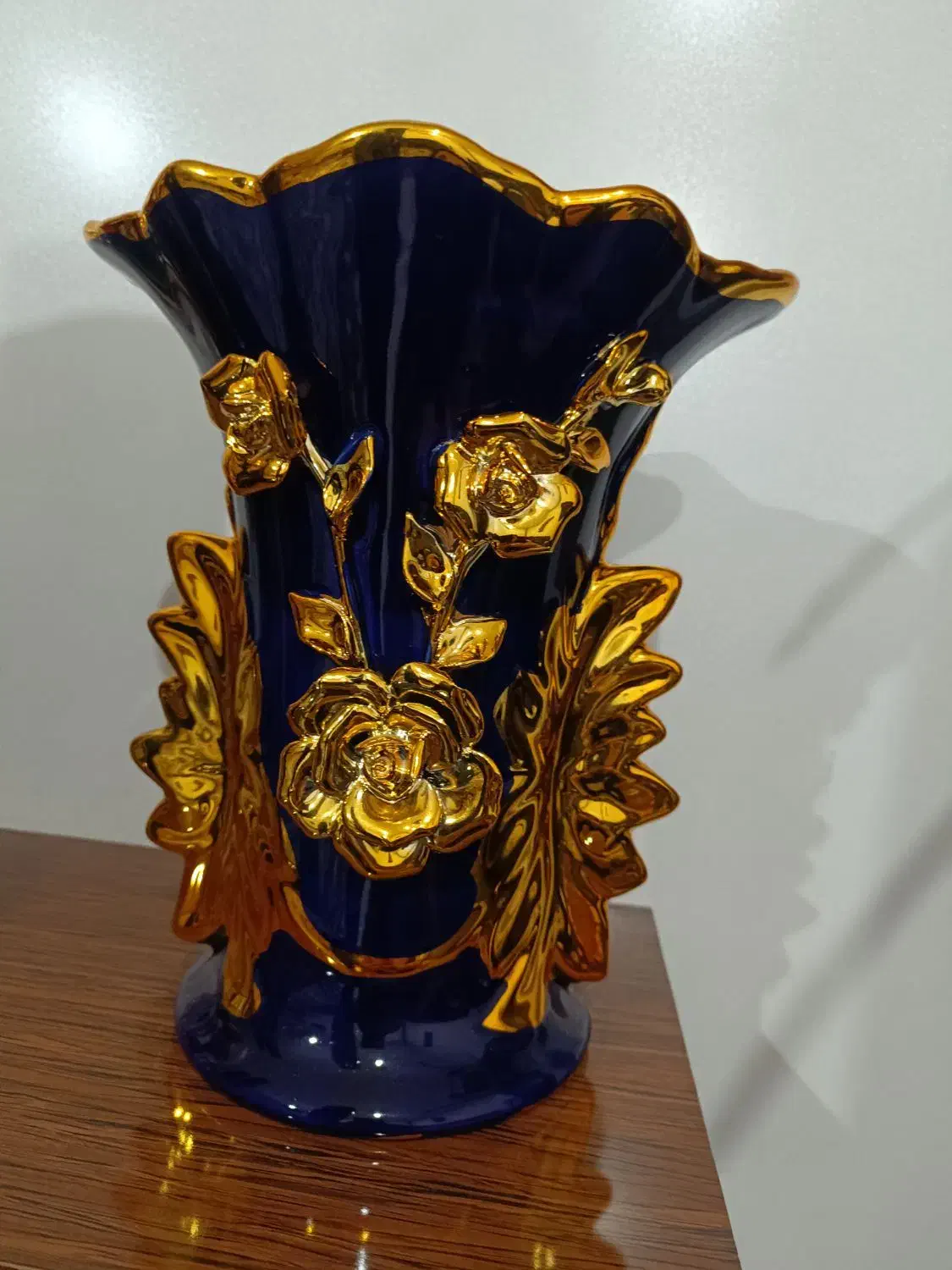 گلدان دکـوری زیبا وسالم|مجسمه، تندیس، ماکت|کوهدشت, |دیوار