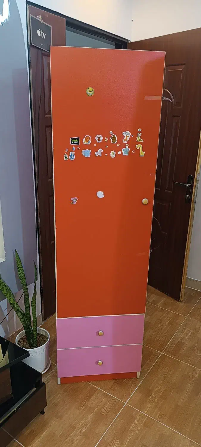 تخت خواب و کمد ام دی اف|تخت و سرویس خواب|قروه, |دیوار