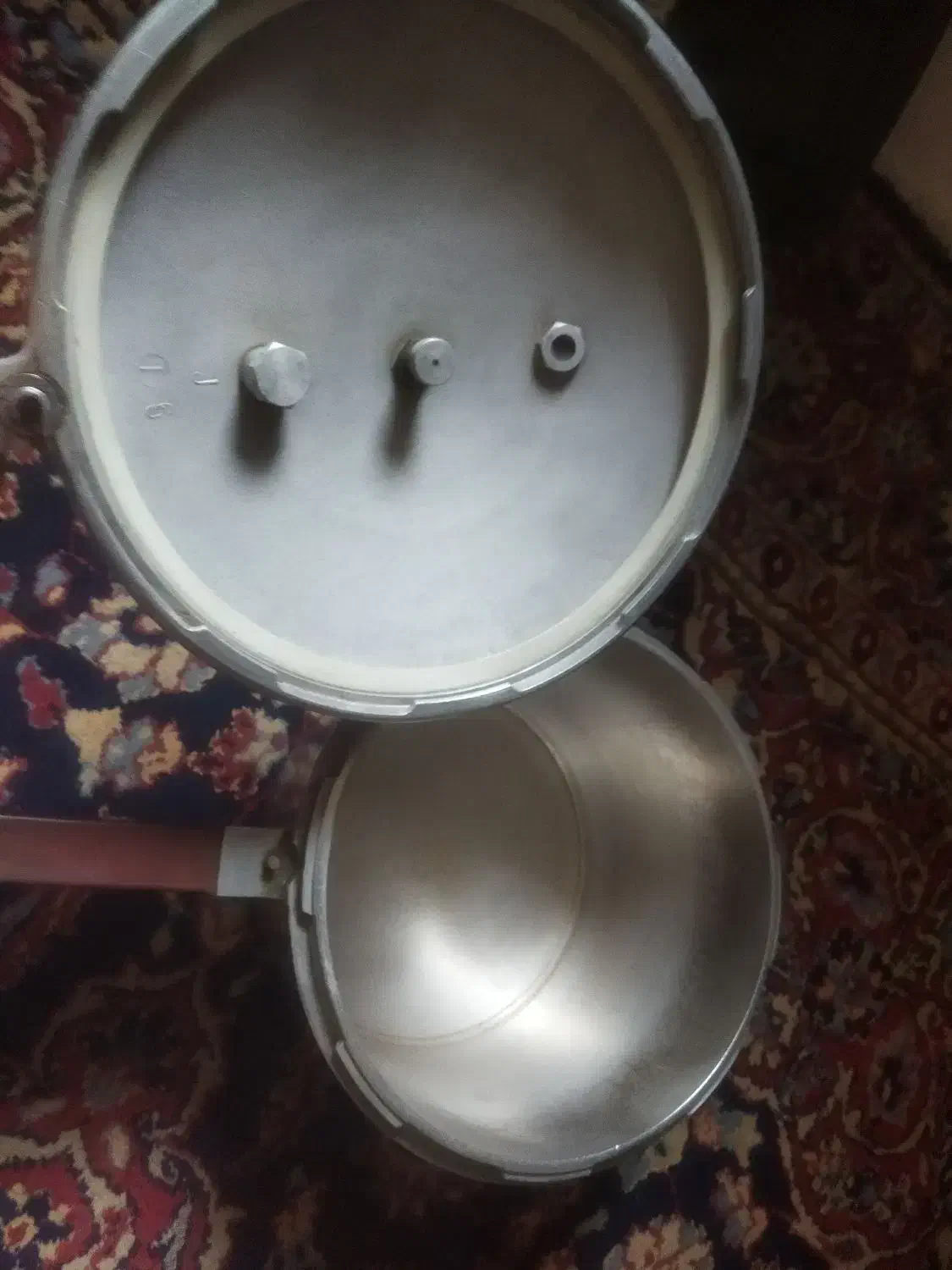 زود پز|ظروف پختوپز|خوی, |دیوار