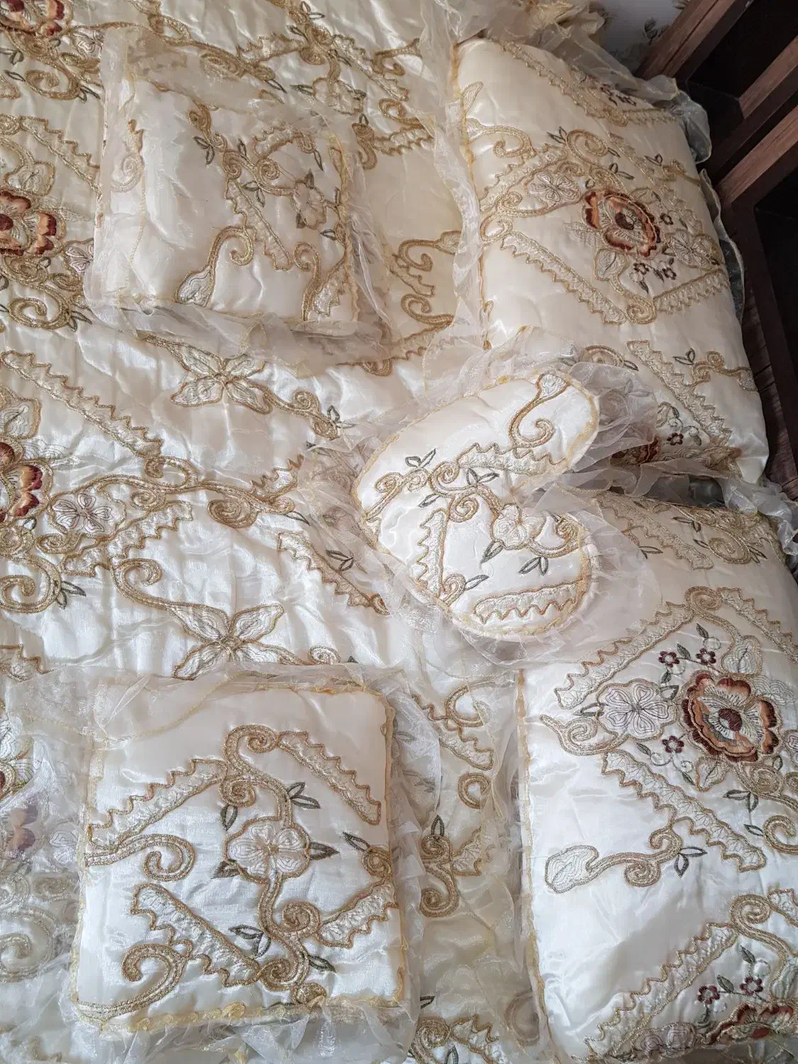 روتختی دو نفره عروس و داماد|سرویس روتختی|ساری, |دیوار