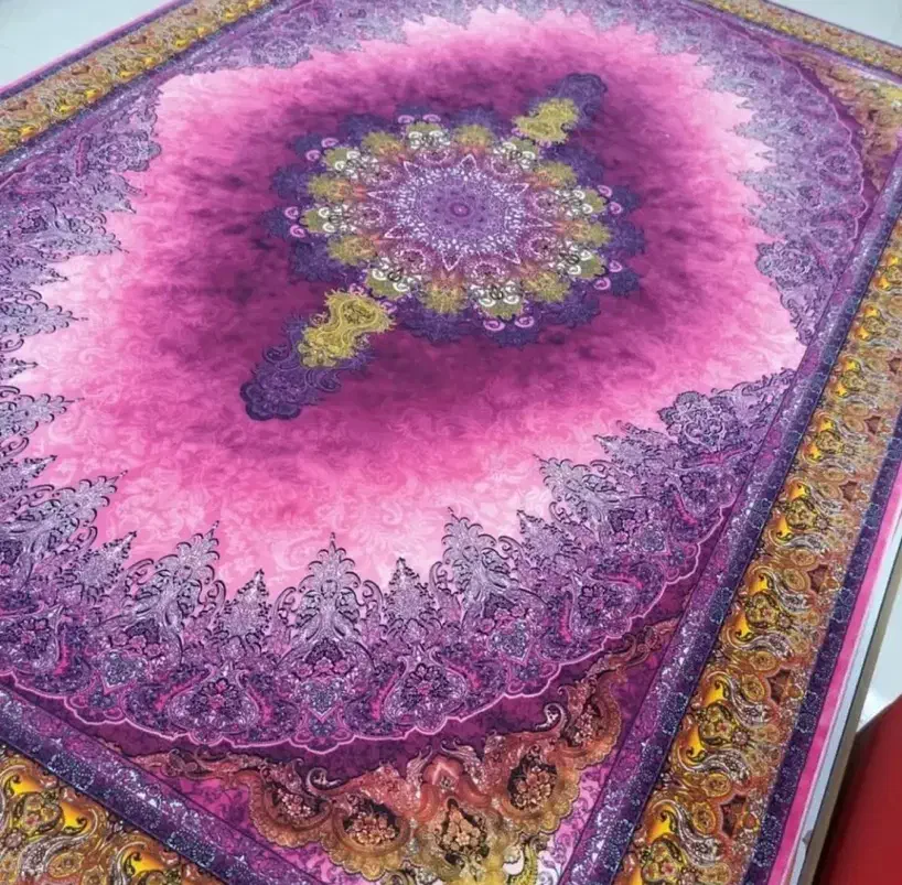 فرش صورتی اصیل ایرانی/فرش خاص|فرش|شیراز, لاله|دیوار