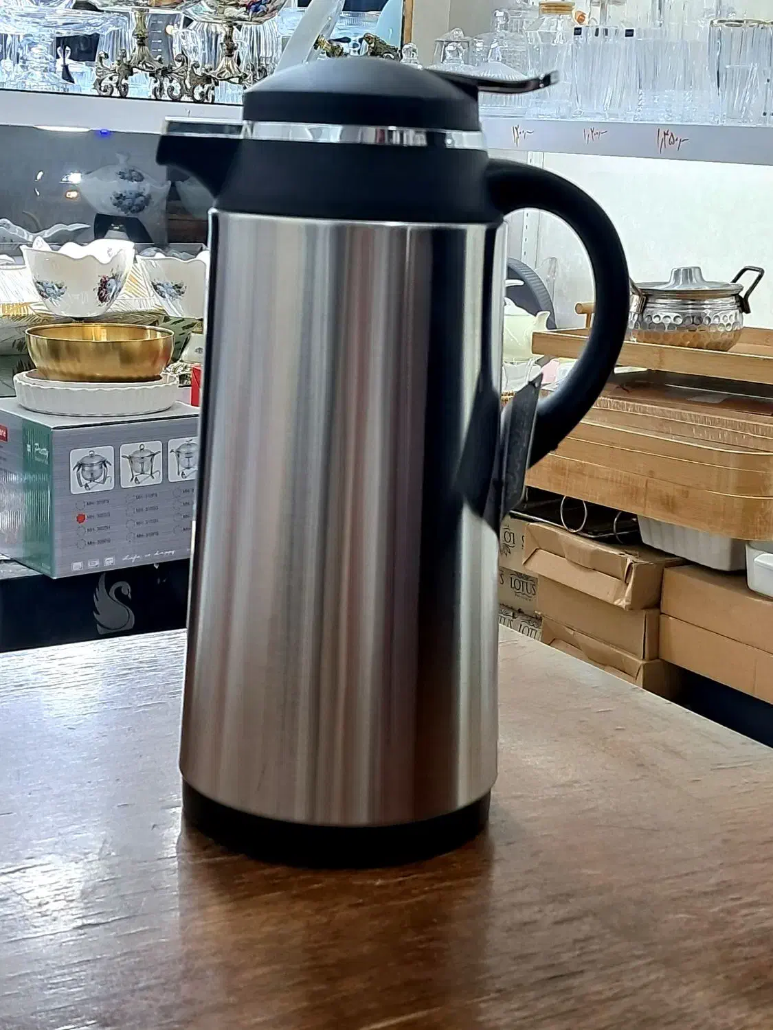 فلاسک چای ۱ و ۱/۶ لیتری مارک KST|ظروف نگهدارنده، پلاستیکی، یکبارمصرف|قره ضیاالدین, |دیوار