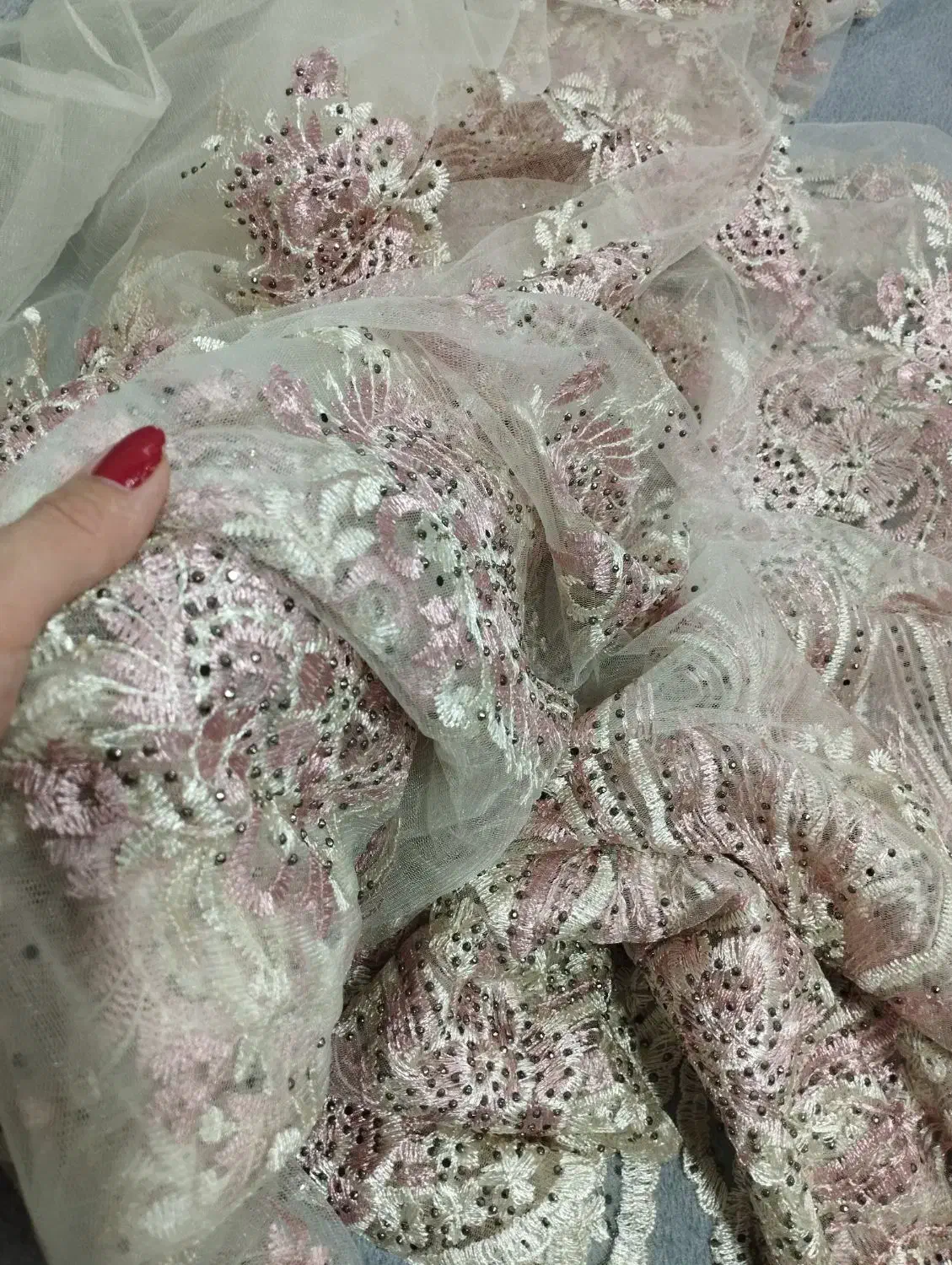 پارچه ی لباس دوخته نشده|لباس|سقز, |دیوار