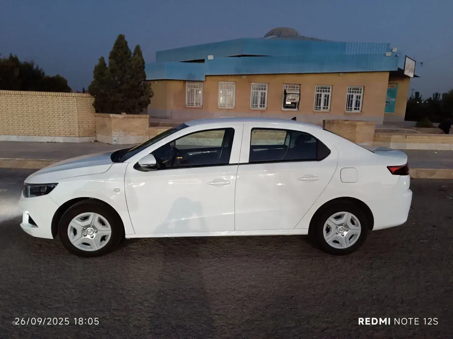 تارا دنده ای ۵ دنده|خودرو سواری و وانت|یزد, |دیوار