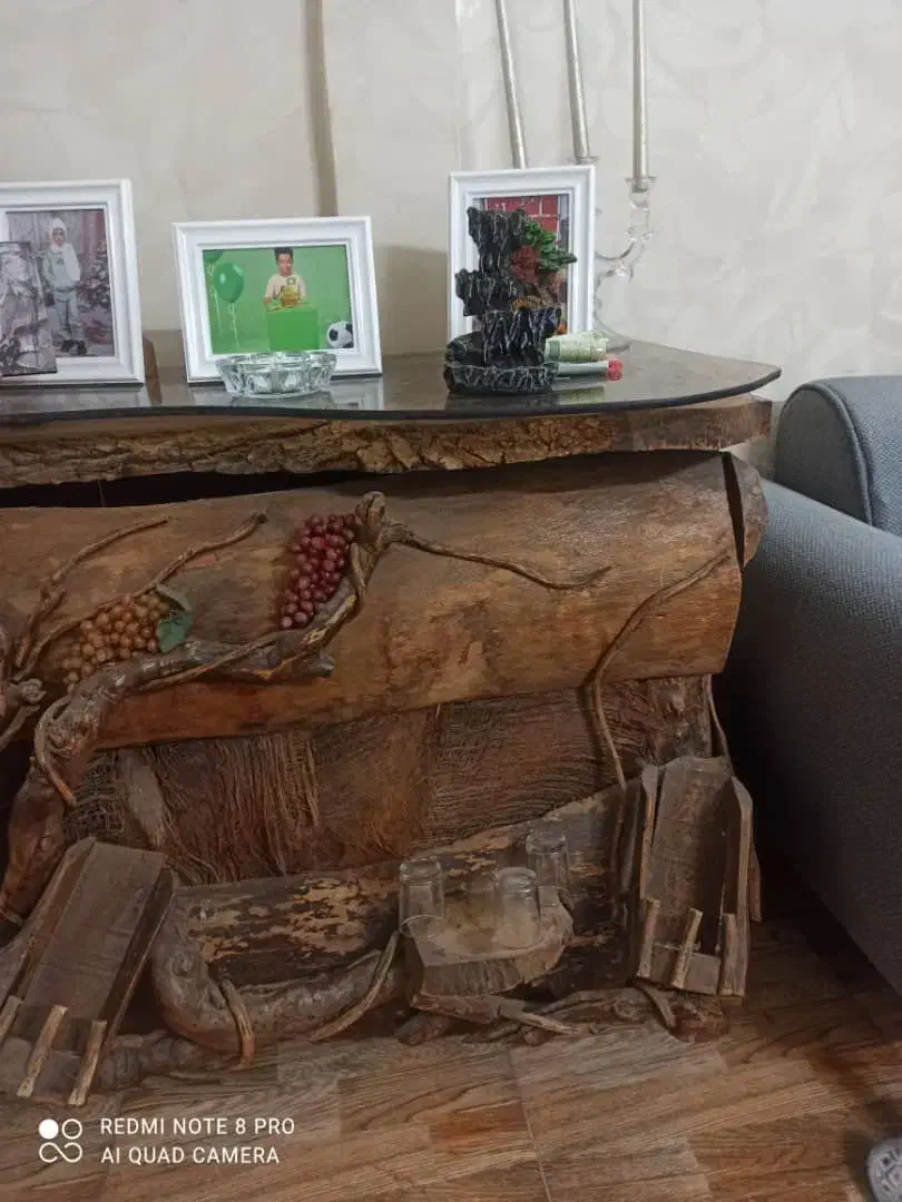 از همه نظر سالم و بسیار بسیار زیبا|بوفه، ویترین، کنسول|چهاردانگه (تهران), |دیوار