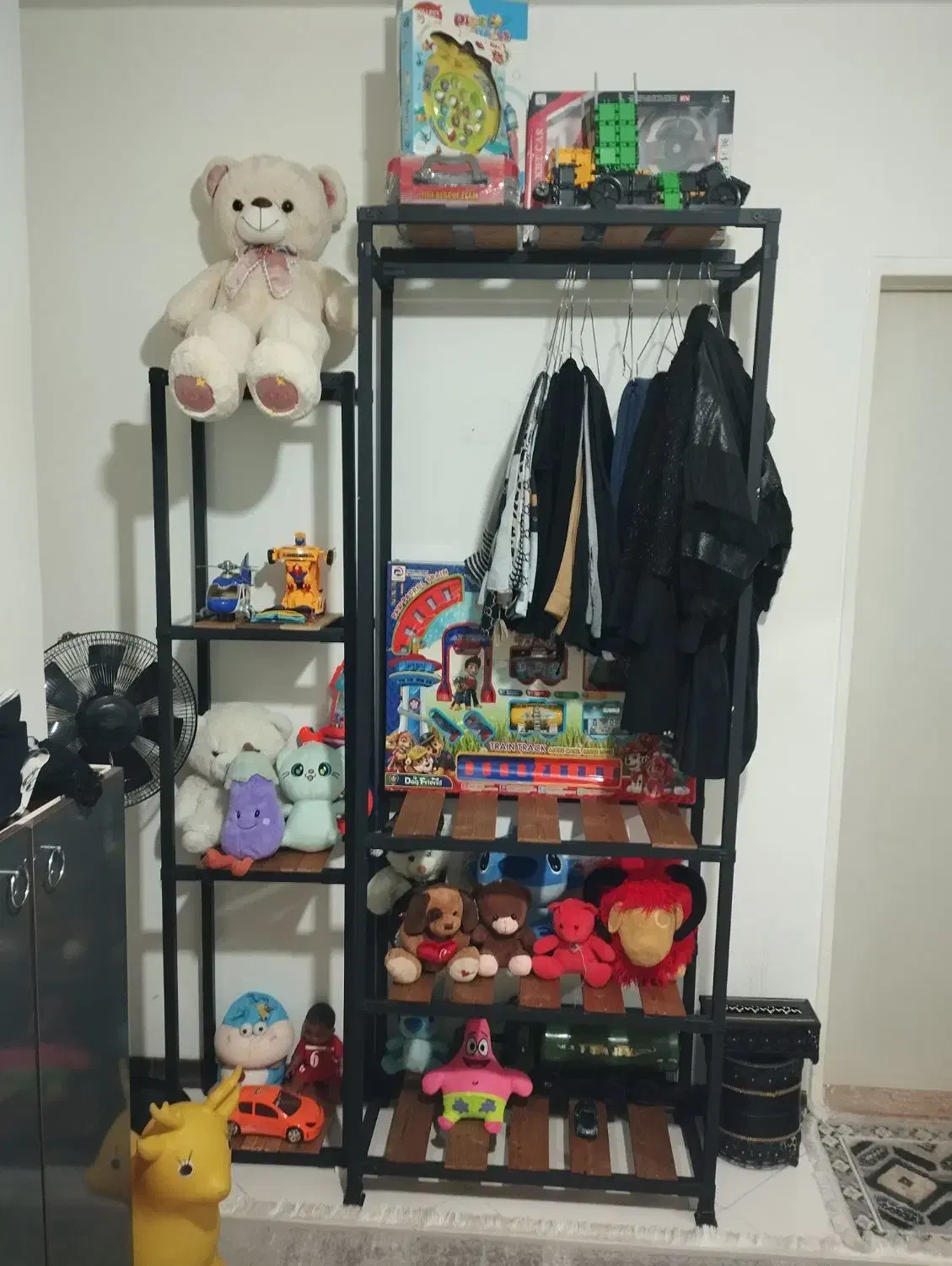 کمد و رگال جالباسی|جاکفشی، کمد، دراور|اندیشه, شهرک مریم|دیوار