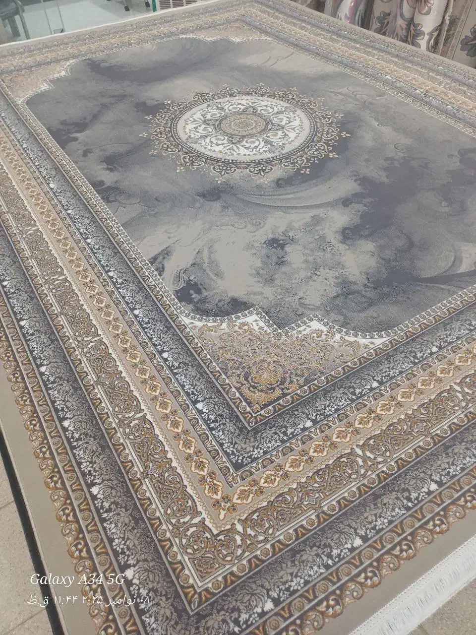 شرایط فروش متنوع بدون پیش پرداخت ، بدون چک|فرش|ارومیه, |دیوار