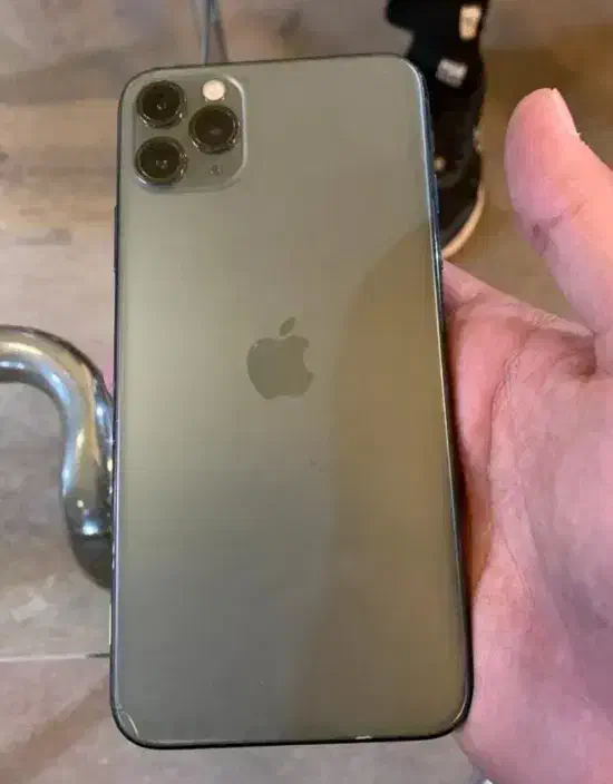 ایفون ۱۱پرومکس|موبایل|آباده, |دیوار