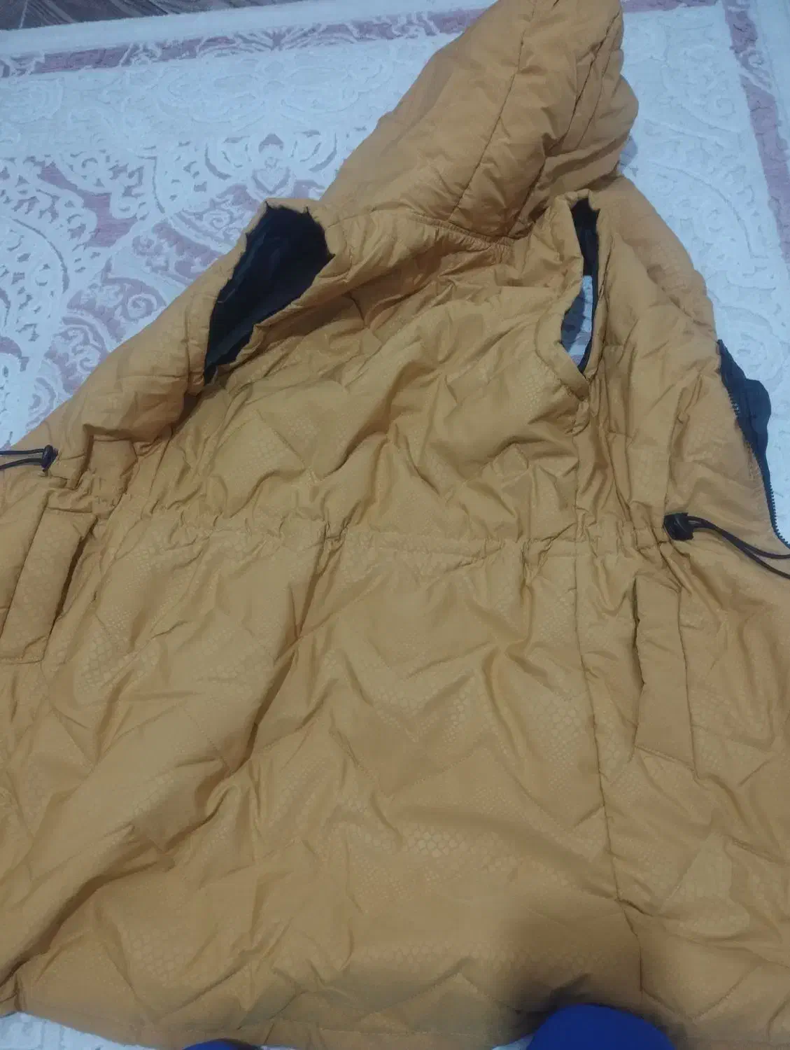 پافر نو تمیز سالم|لباس|کرج, حسین آباد (اکبر آباد)|دیوار