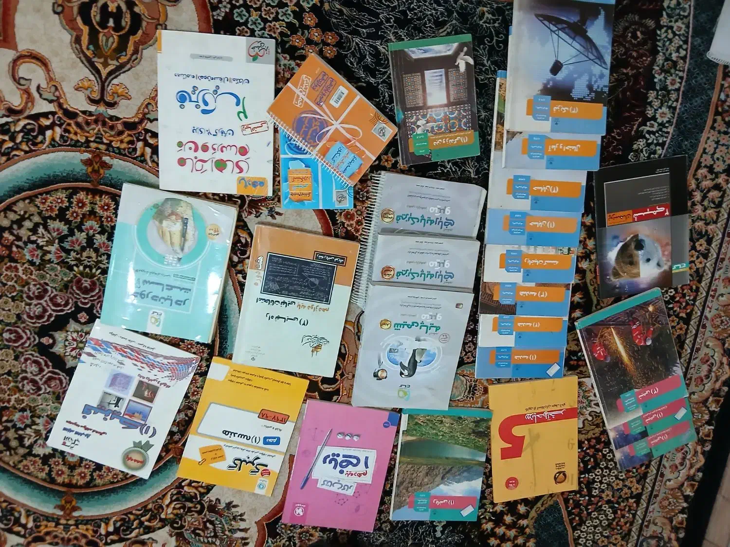 کتاب های درسی و کتاب کار از دهم تا دوازدهم|کتاب و مجله آموزشی|شاندیز, |دیوار