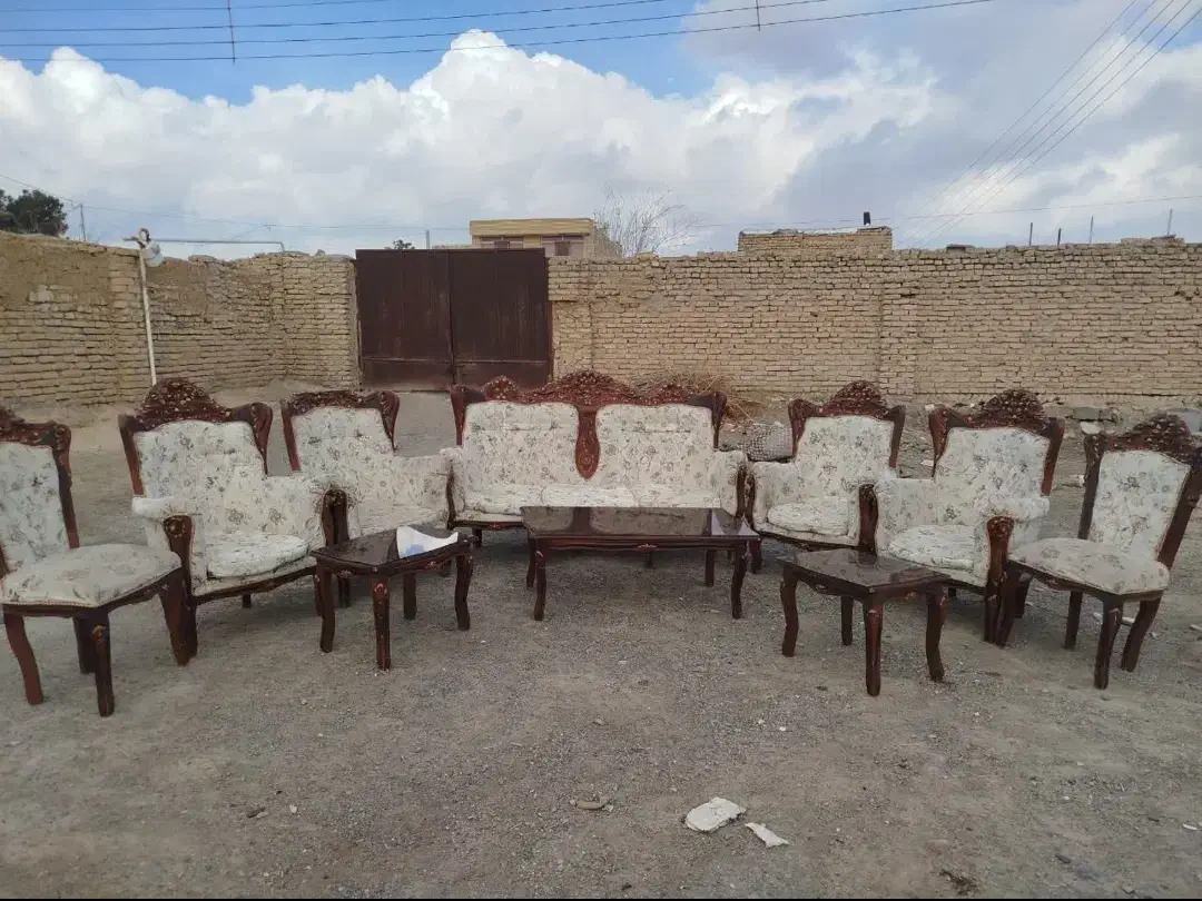 مبلمان راحتی|مبلمان خانگی و میز عسلی|هرند, |دیوار