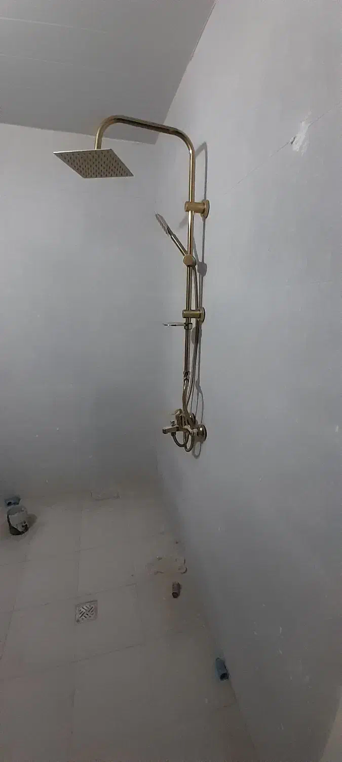 نصب شیر آلات ورادیاتورونصب لوستر و|خدمات پیشه و مهارت|محمدیه-قزوین, |دیوار